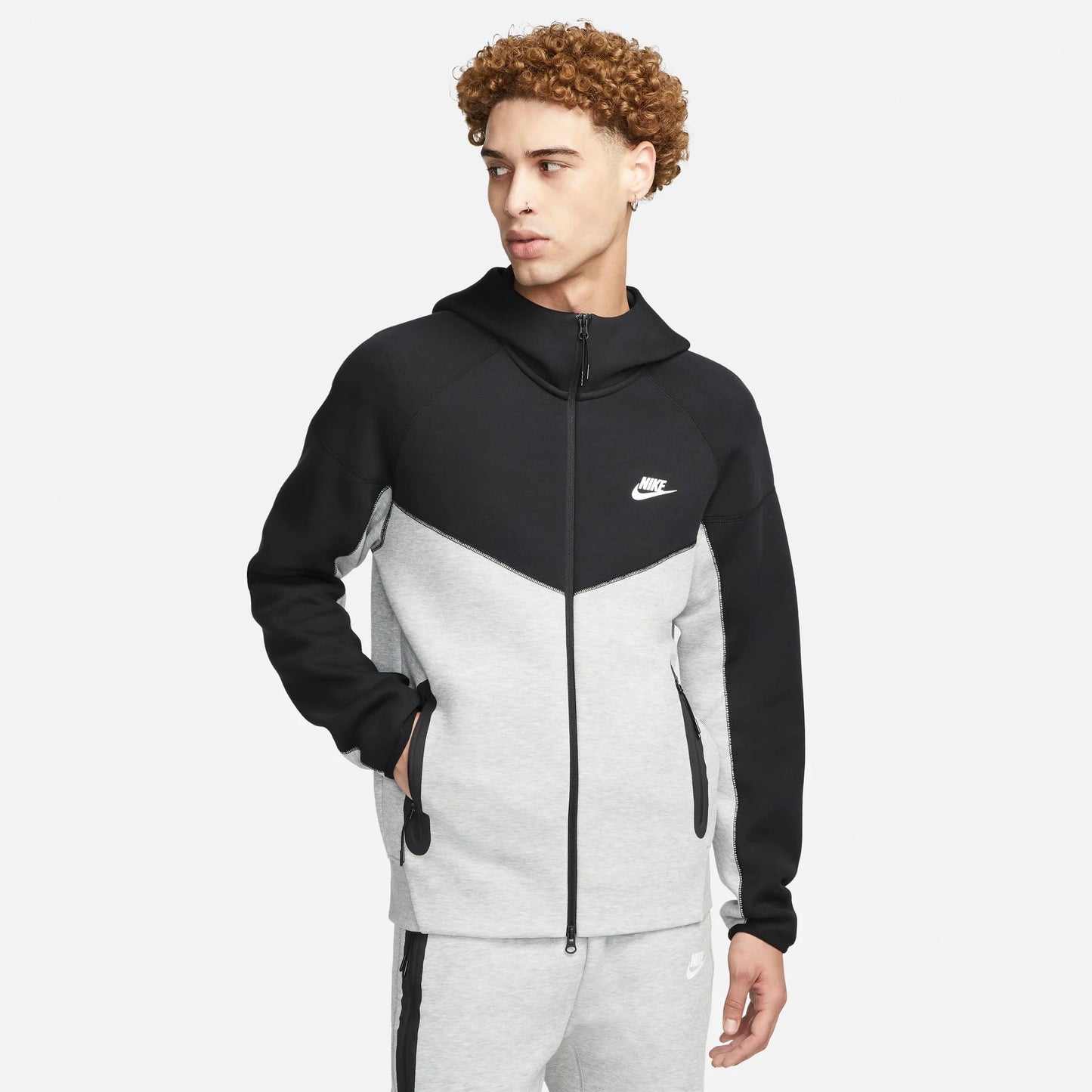 nike sportswear tech fleece windrunner