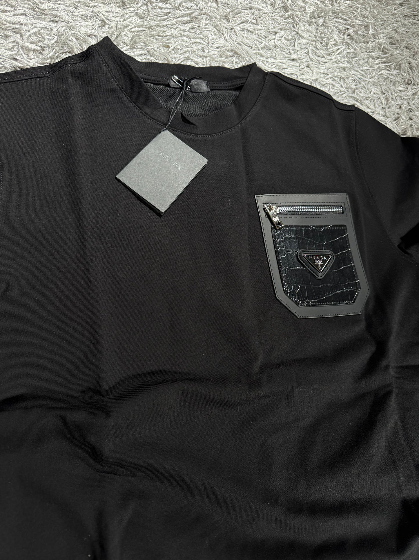 conjunto corto prada