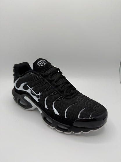 NIKE TN