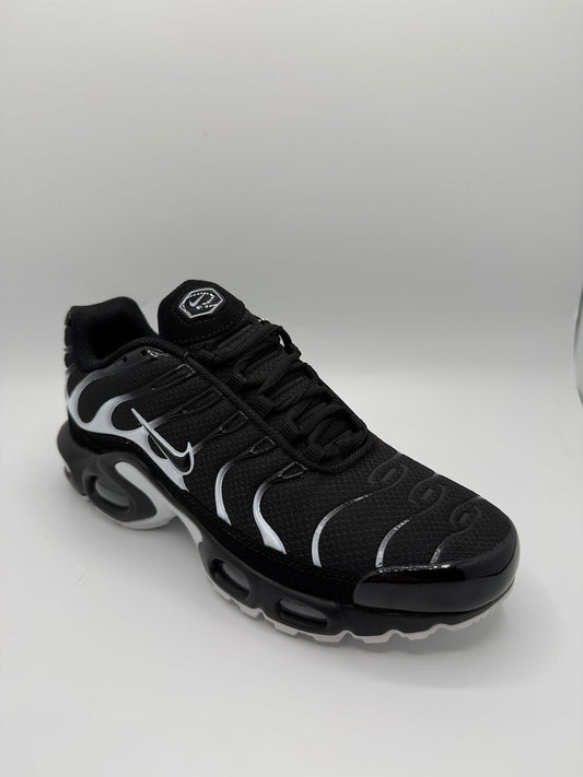 NIKE TN