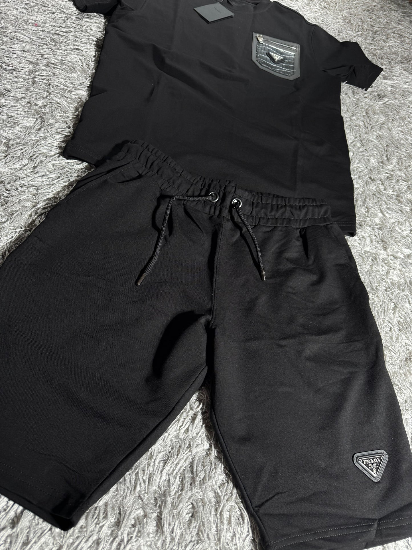 conjunto corto prada