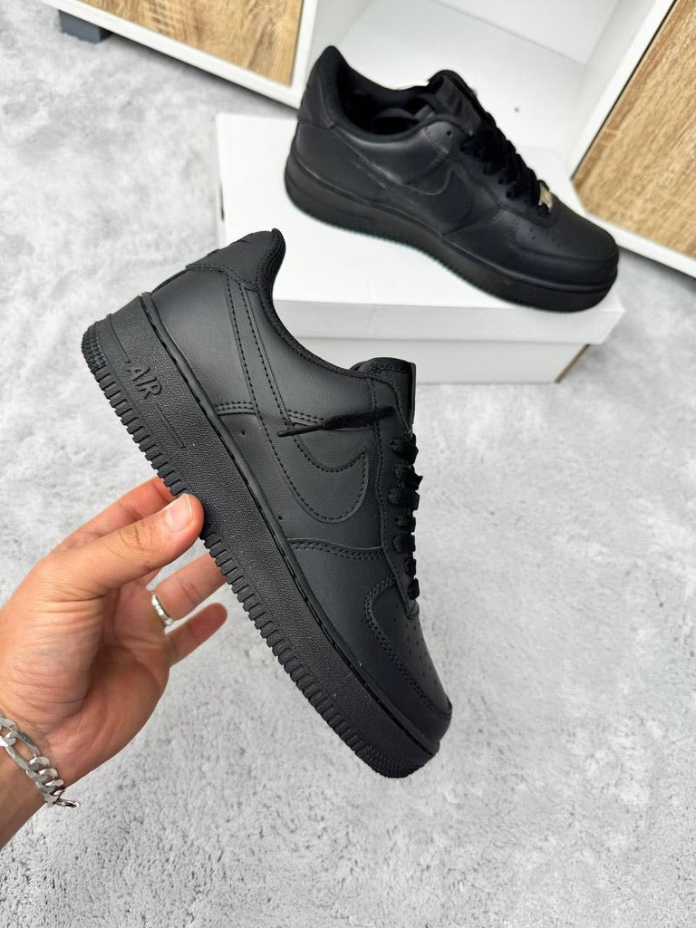 nike air force 1 negro