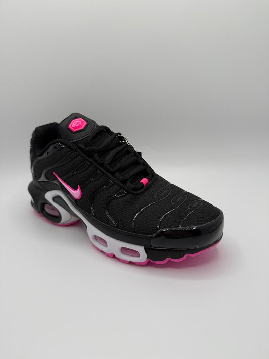 NIKE TN